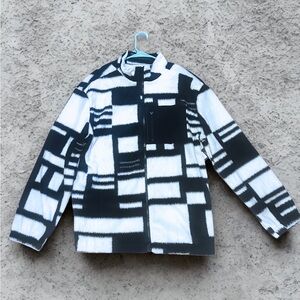 No Boundaries NWT Unisex Size L (42-44) Oversized fit Y2K Trucker Sherpa Jacket